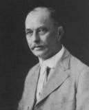 Curtis lloyd