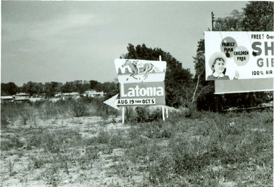 Latonia Sign