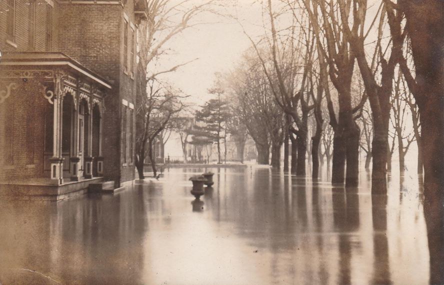 Flood in Augusta, Kentucky