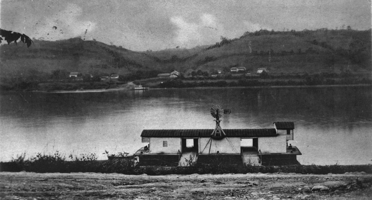 Wharf Boat