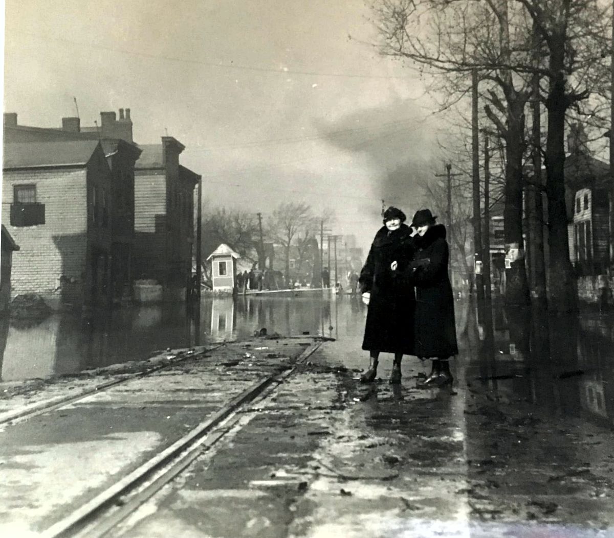 Saratoga, 1937