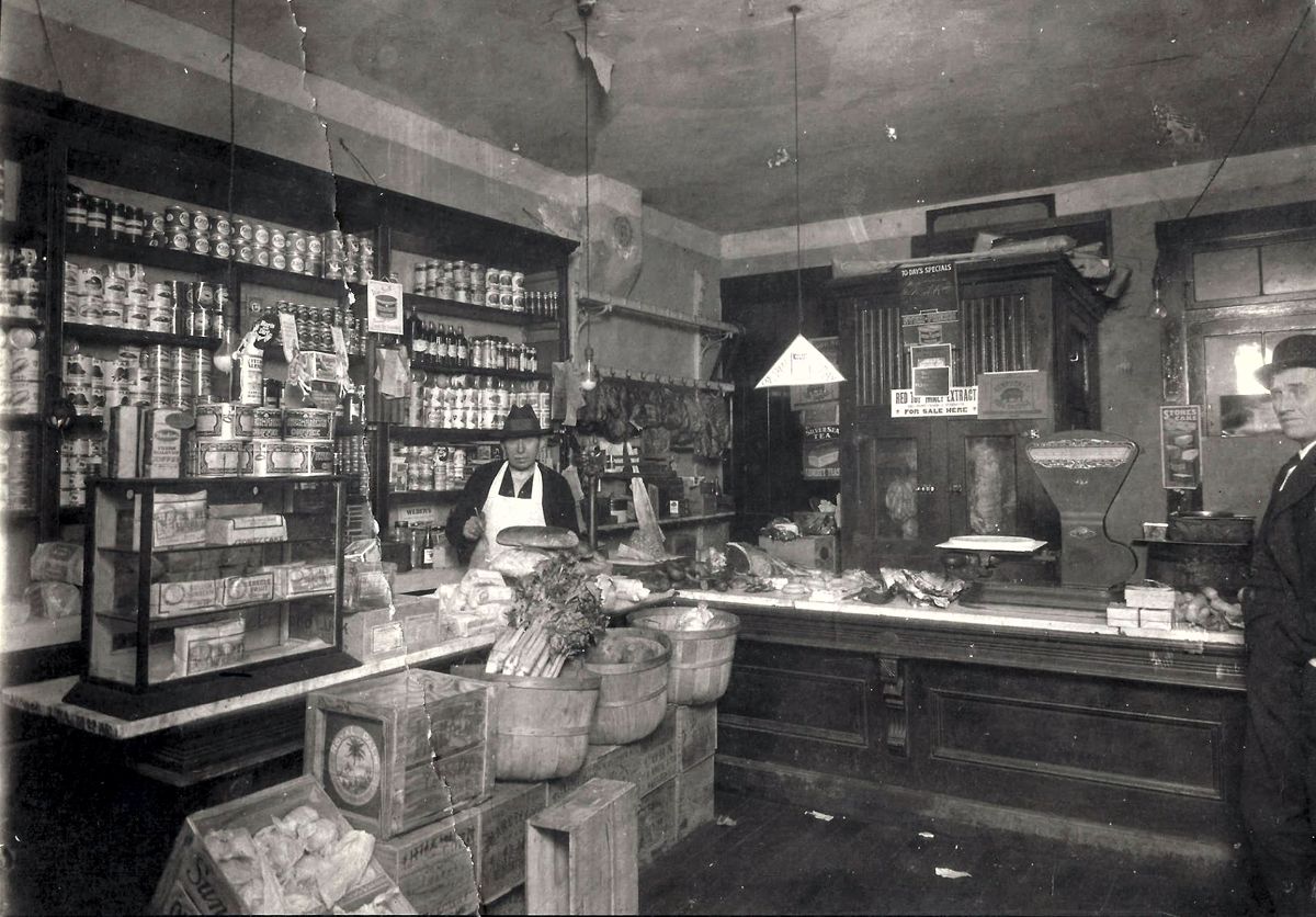 Days  Grocery