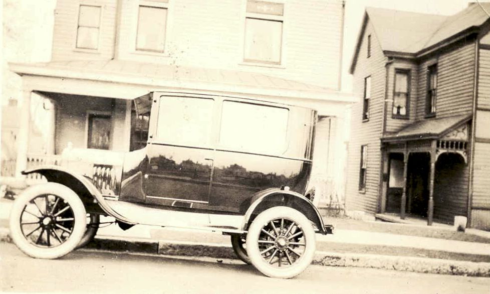 922 Thornton
