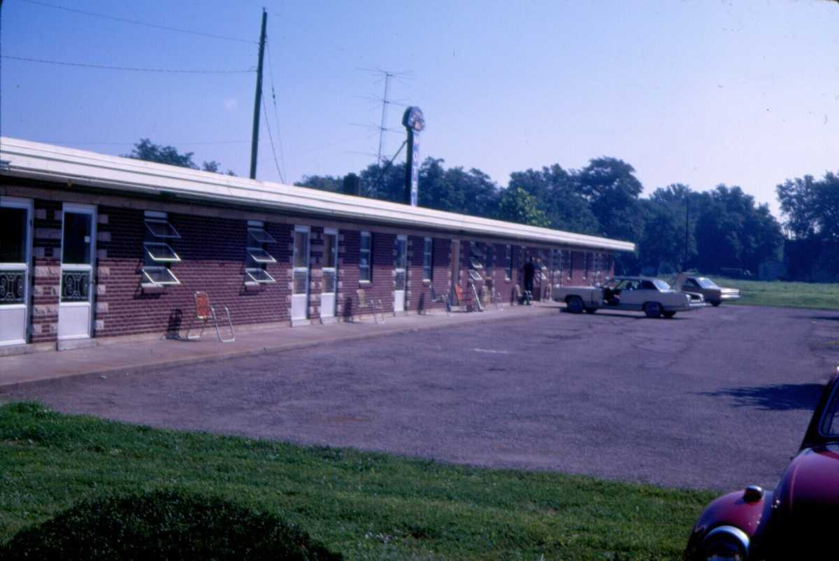 Sunset Motel