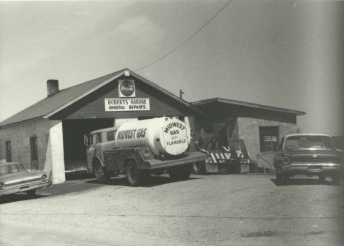 Roberts Garage