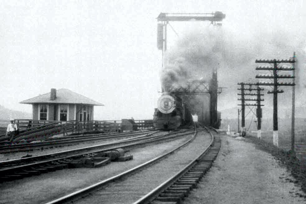 Ludlow Railroad Bridge