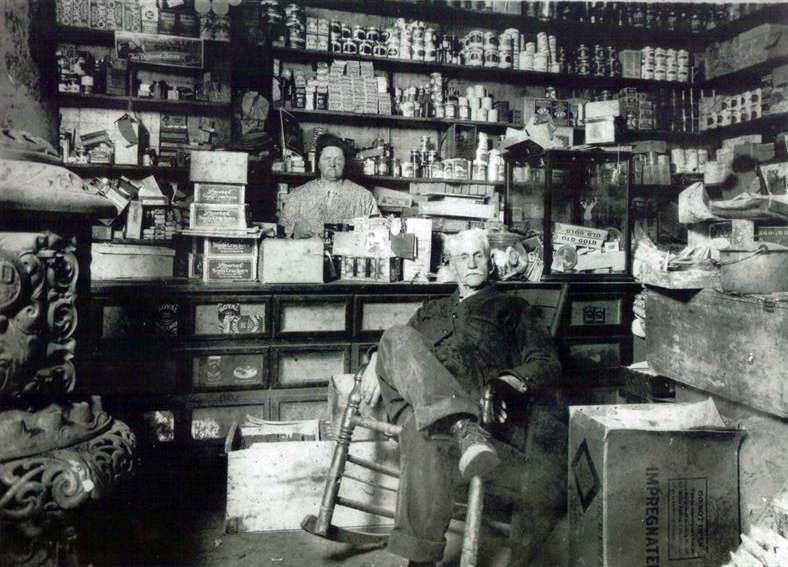 Chamberlains Grocery